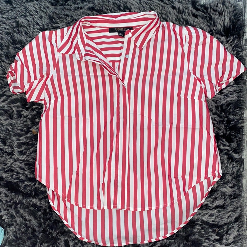 Light weight thin button down blouse NEVER WORN